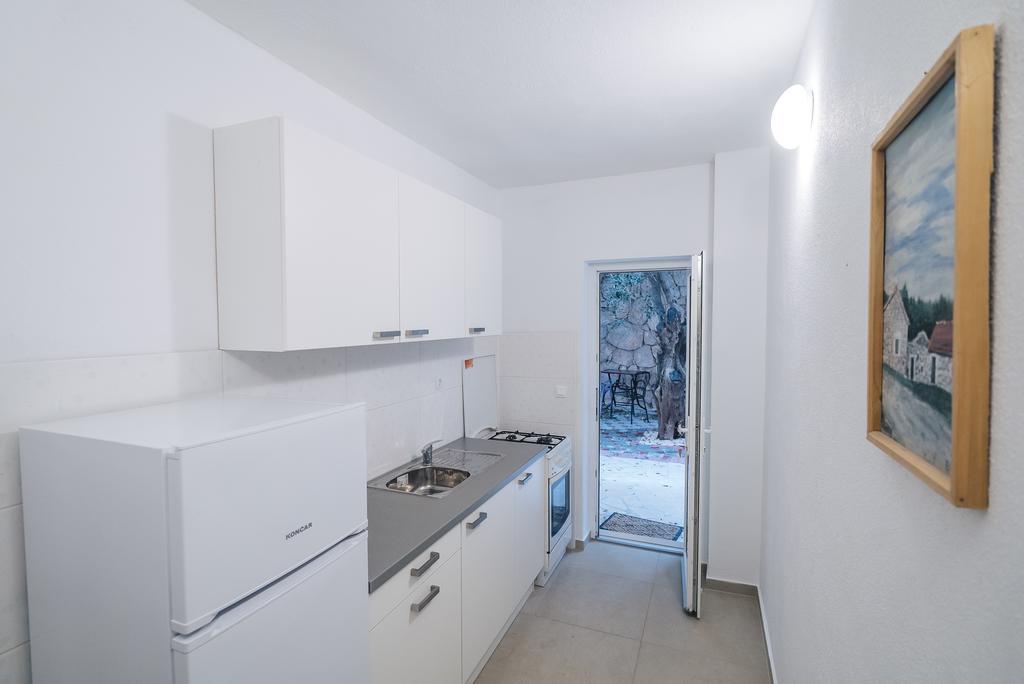 Apt White Idyll, 3 Bedrooms, 3 Bathrooms, Terrace Apt Promajna Exteriér fotografie